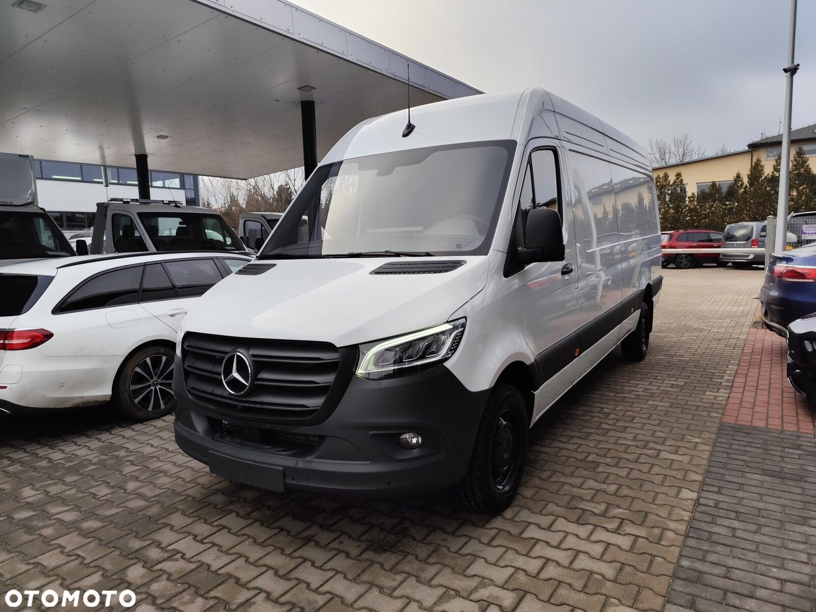 Mercedes-Benz Sprinter 317 CDI KA OM654 - 2