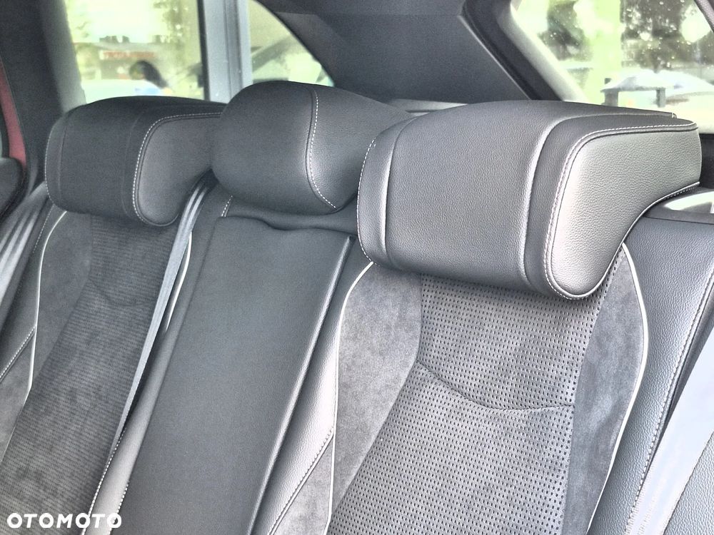 Skoda Superb 2.0 TDI SCR 4x4 Sportline DSG - 23