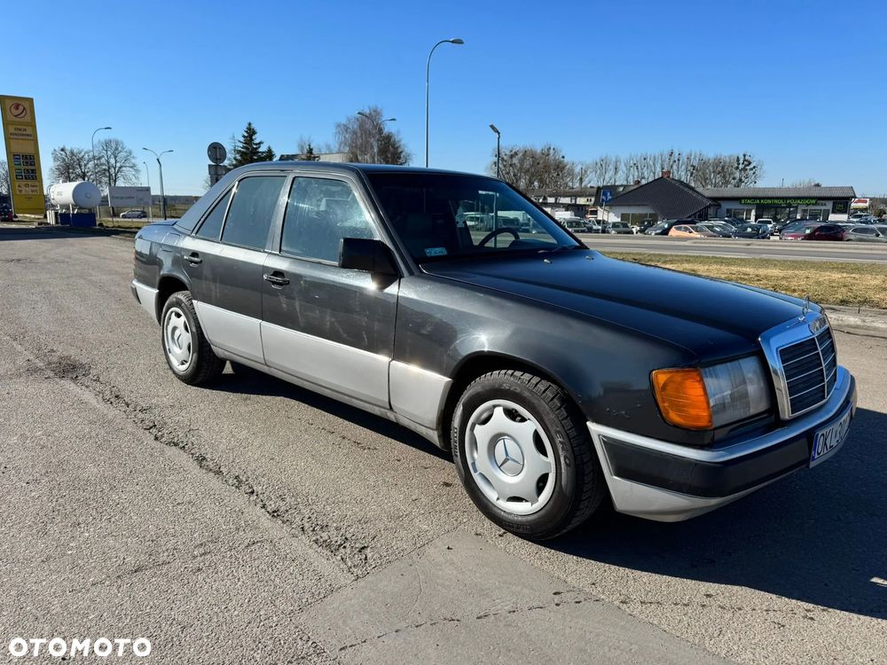 Mercedes-Benz W124 (1984-1993) - 1