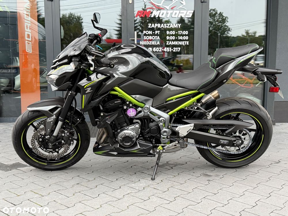 Kawasaki Z 900 - 26
