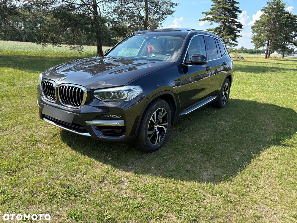 BMW X3 xDrive30e Luxury Line - 1