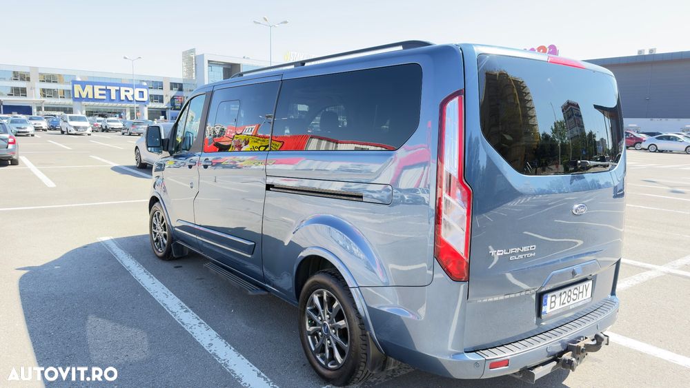 Ford Tourneo Custom Bus 320 2.0 EcoBlue 170 CP L2H1 Titanium X Aut. - 6