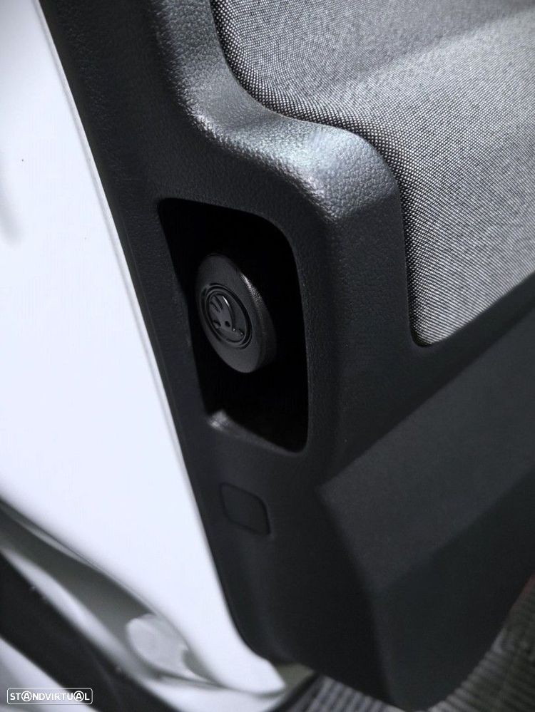 Skoda Enyaq iV 80 Sportline - 28