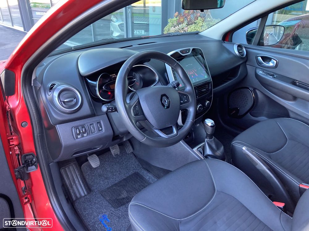 Renault Clio 0.9 TCe Limited - 12