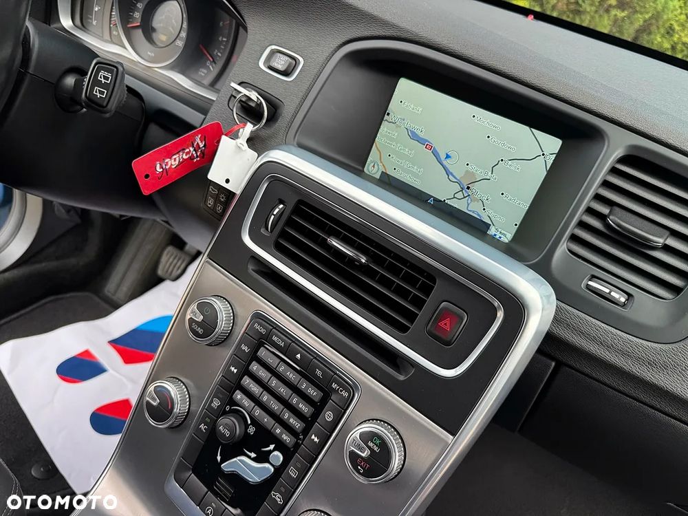 Volvo V60 D4 Drive-E Summum - 19