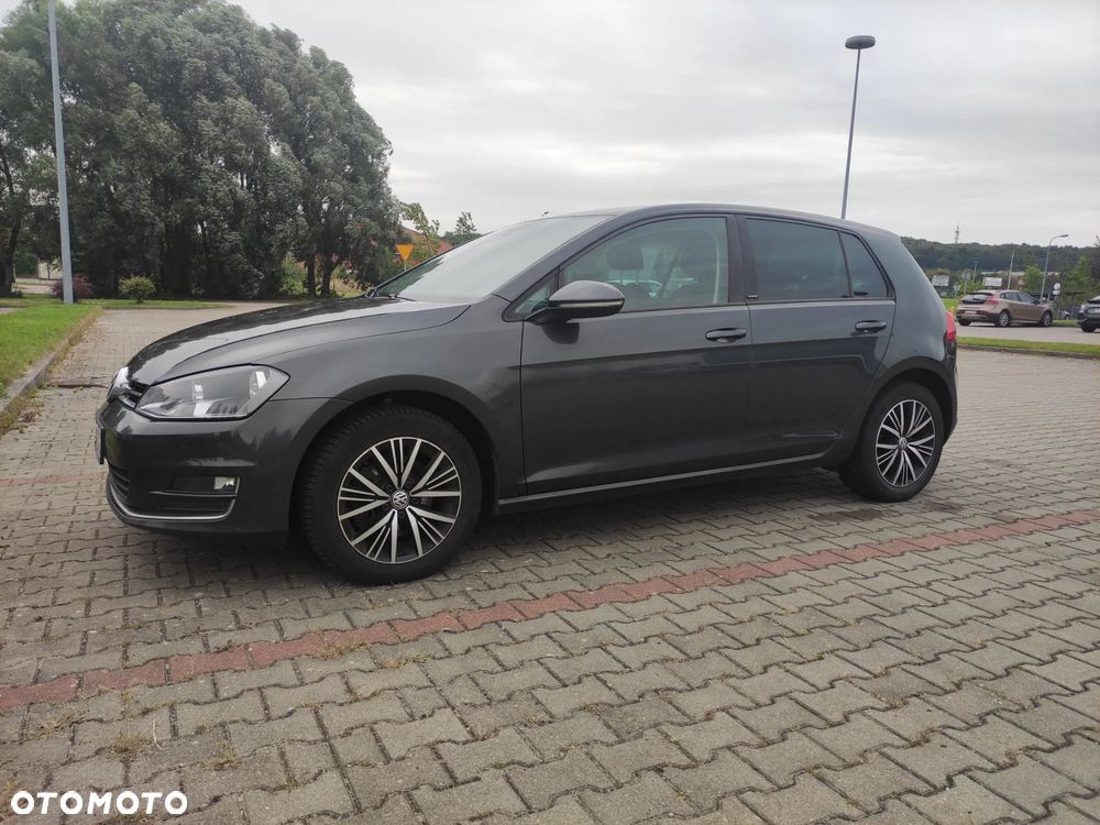 Volkswagen Golf 1.6 TDI BlueMotion Technology Allstar - 9