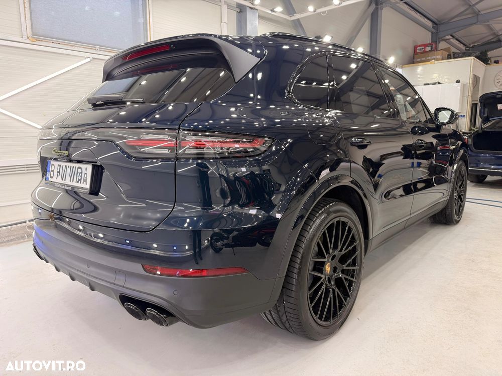 Porsche Cayenne E-Hybrid Tiptronic S - 4