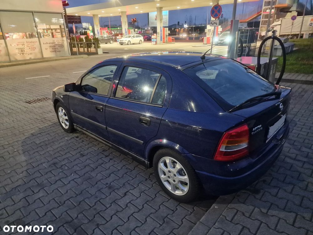 Opel Astra - 3
