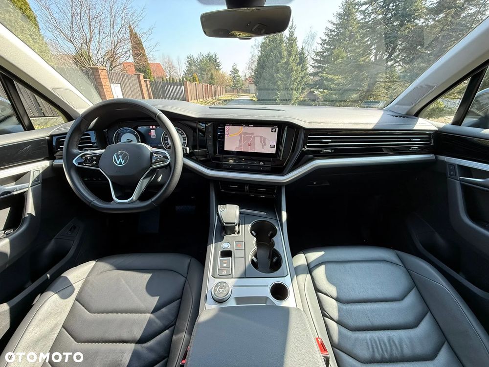 Volkswagen Touareg 3.0 V6 TDI SCR 4Mot - 19