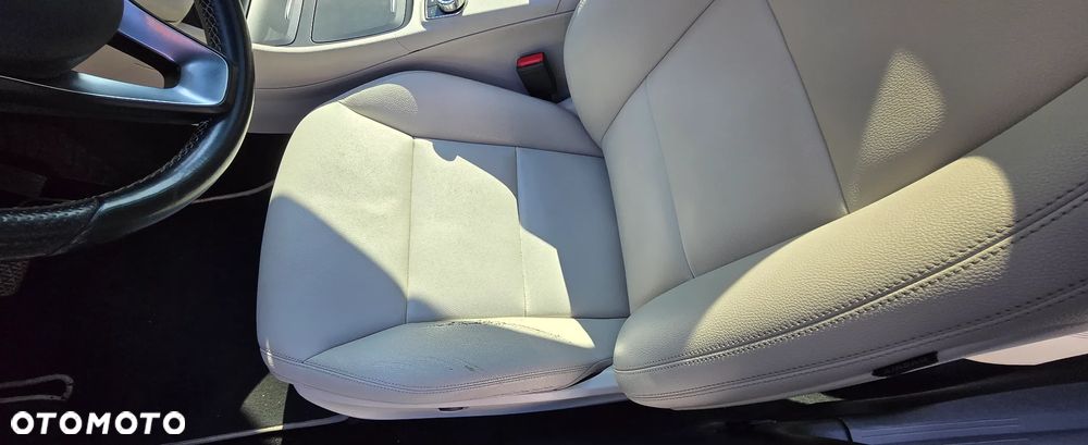 Mercedes-Benz CLA 250 4Matic 7G-DCT AMG Line - 16