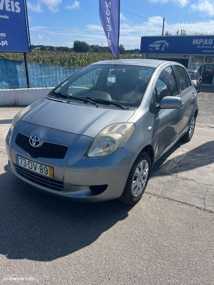 Toyota Yaris 1.4 D-4D AC - 4