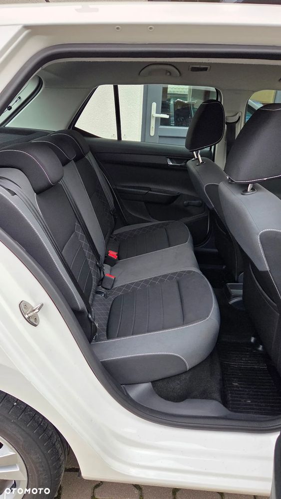 Skoda Fabia 1.0 Ambition - 21