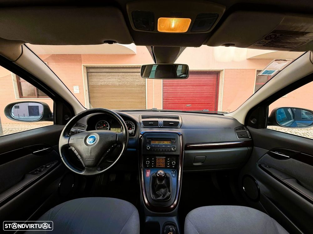 Fiat Croma 1.9 M-Jet Emotion 854 - 16