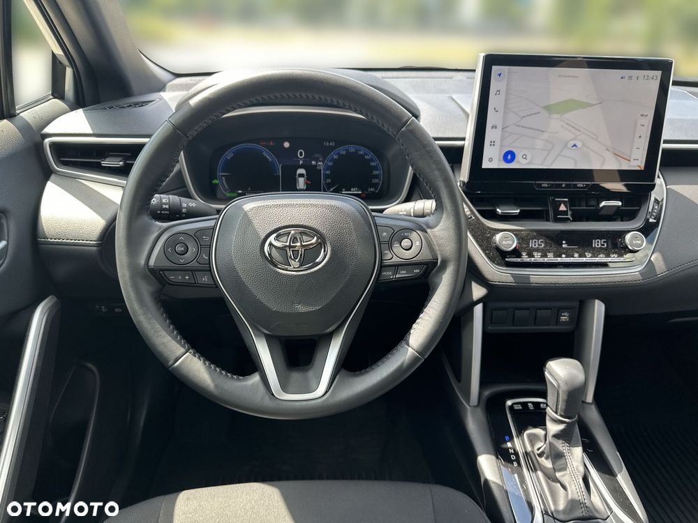 Toyota Corolla Cross 2.0 Hybrid Comfort - 17