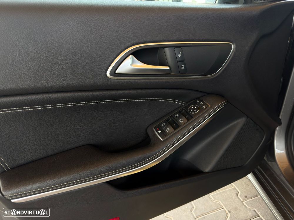 Mercedes-Benz CLA 200 - 20