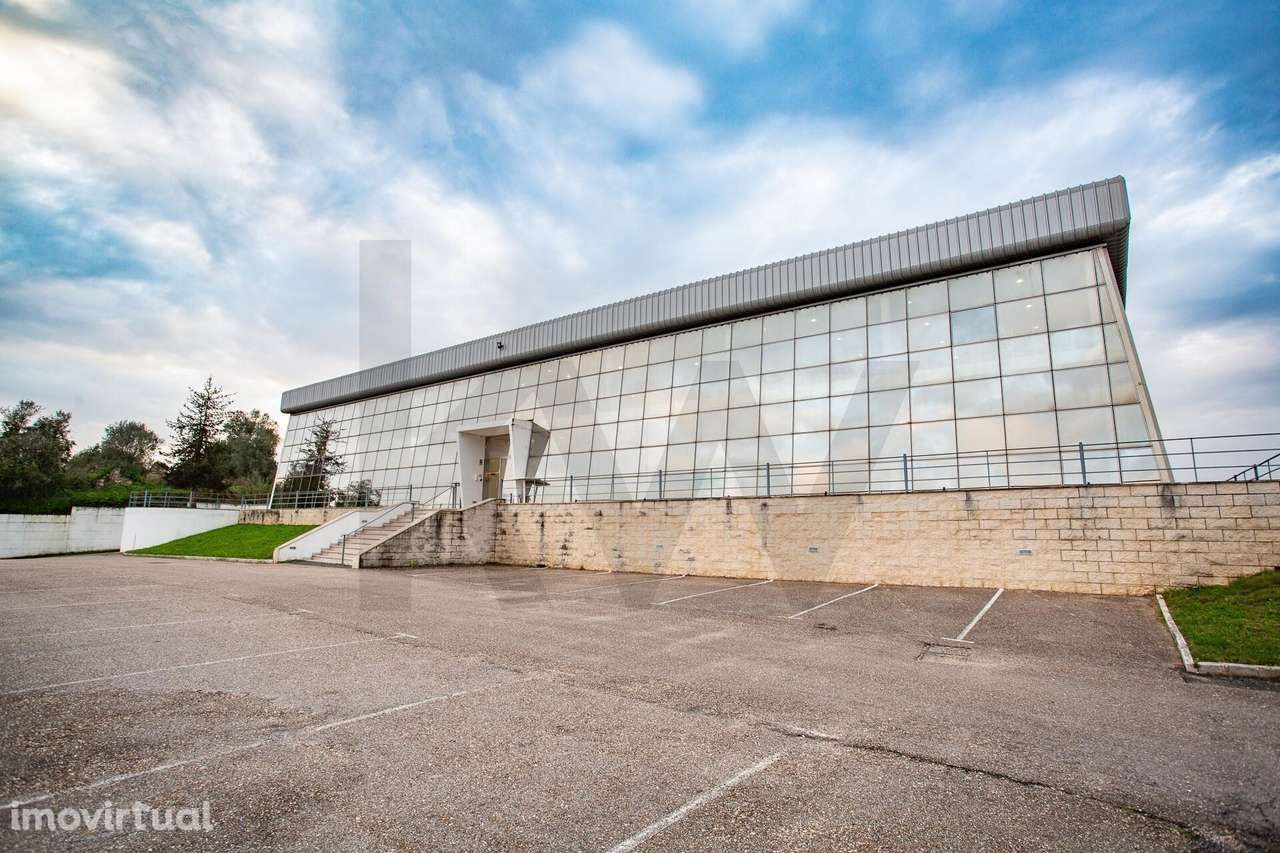 Espaço comercial destinado a comércio, serviços eventos e negócios em - Grande imagem: 4/35