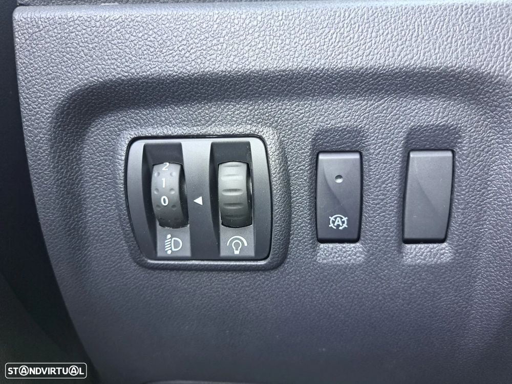 Renault Captur ENERGY TCe 120 EDC Crossborder - 16