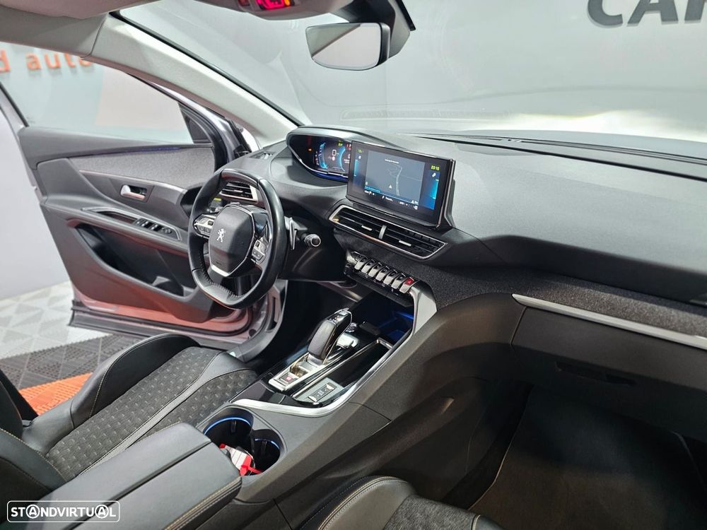 Peugeot 3008 1.6 Hybrid Allure Pack e-EAT8 - 22