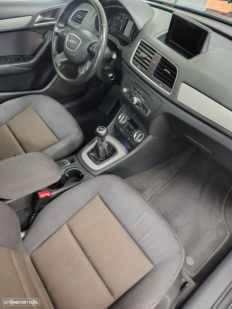 Audi Q3 2.0 TDI - 10