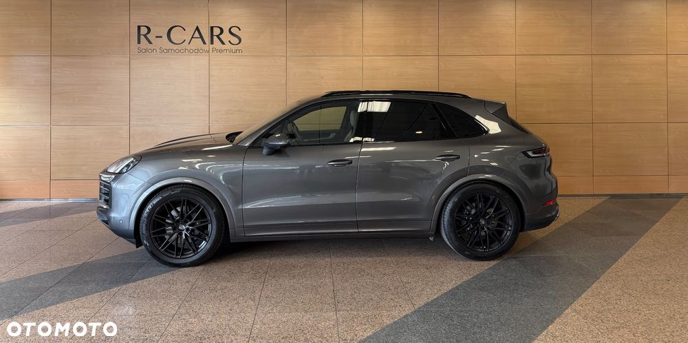 Porsche Cayenne Standard - 4