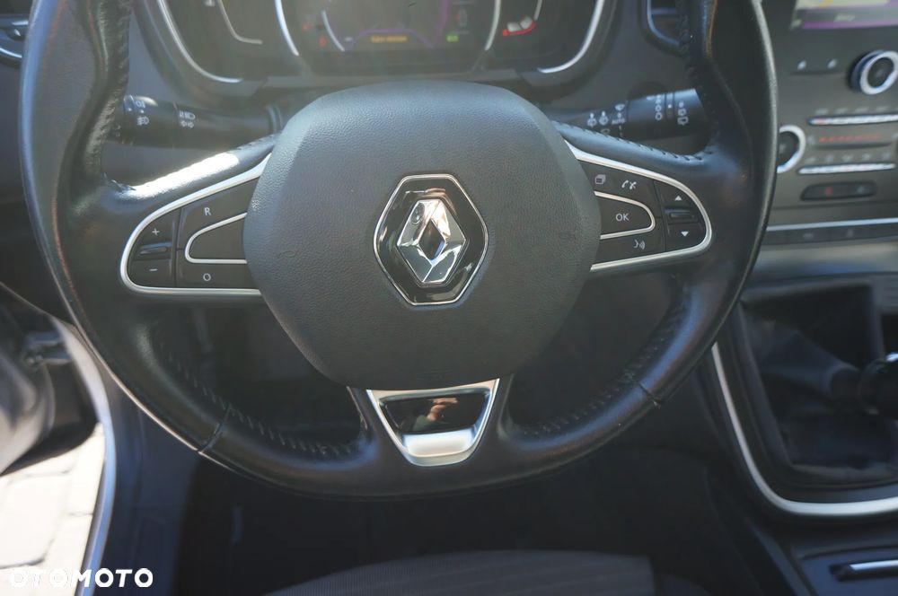 Renault Scenic ENERGY dCi 110 EXPERIENCE - 18