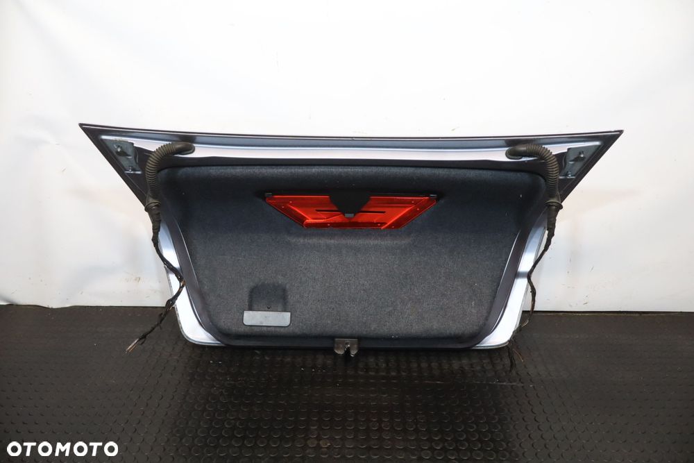 KLAPA TYLNA AUDI A4 B7 UK LY7H - 2