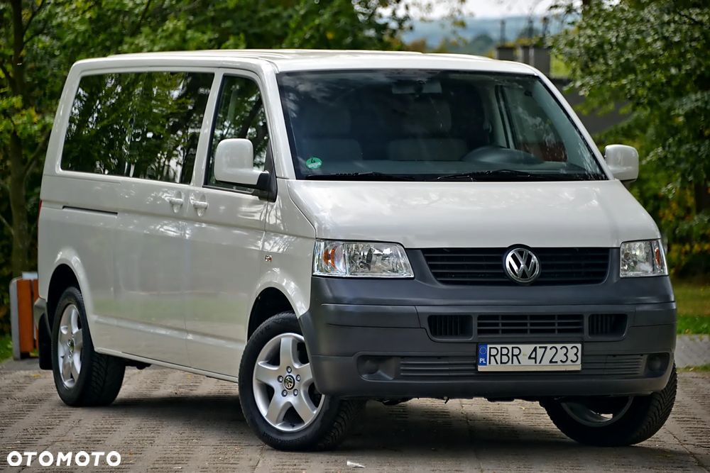 Volkswagen Transporter T5 TDI L2H1 - 12