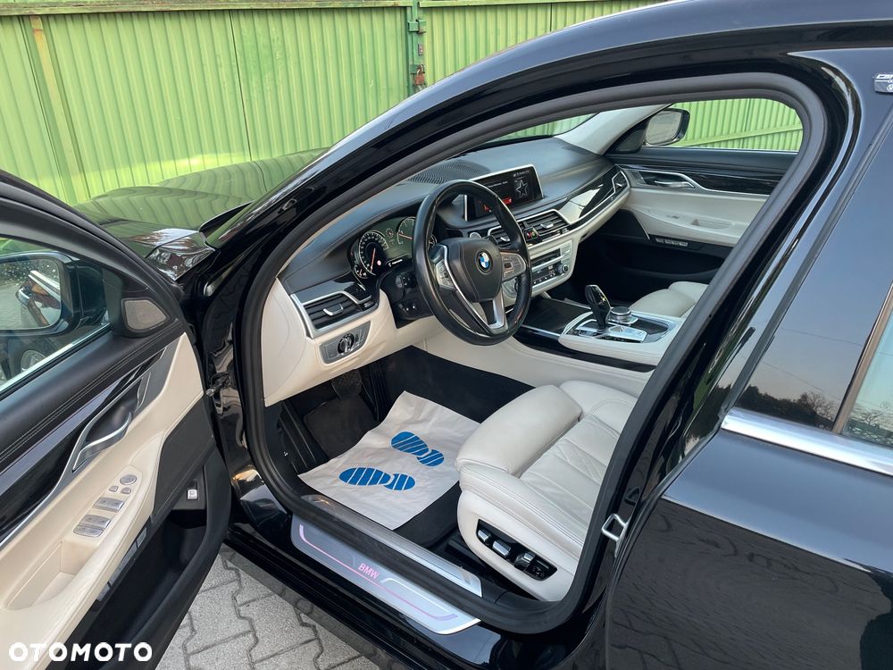BMW Seria 7 730d xDrive - 19