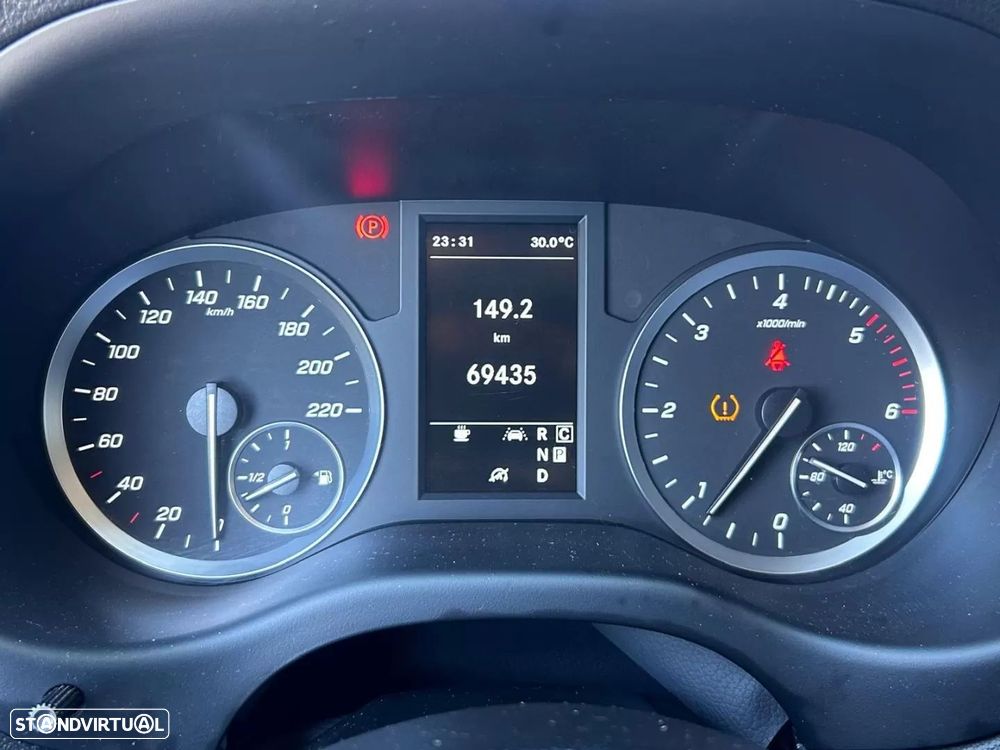 Mercedes-Benz Vito Tourer Longa Aut. PRO - 12