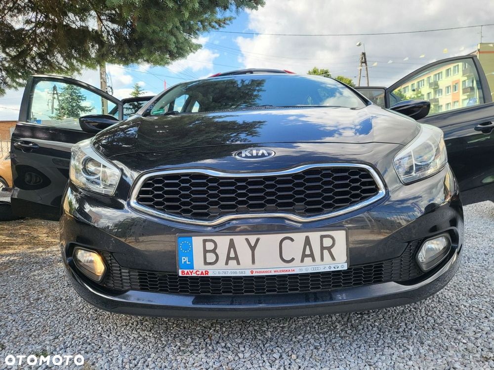 Kia Ceed - 9