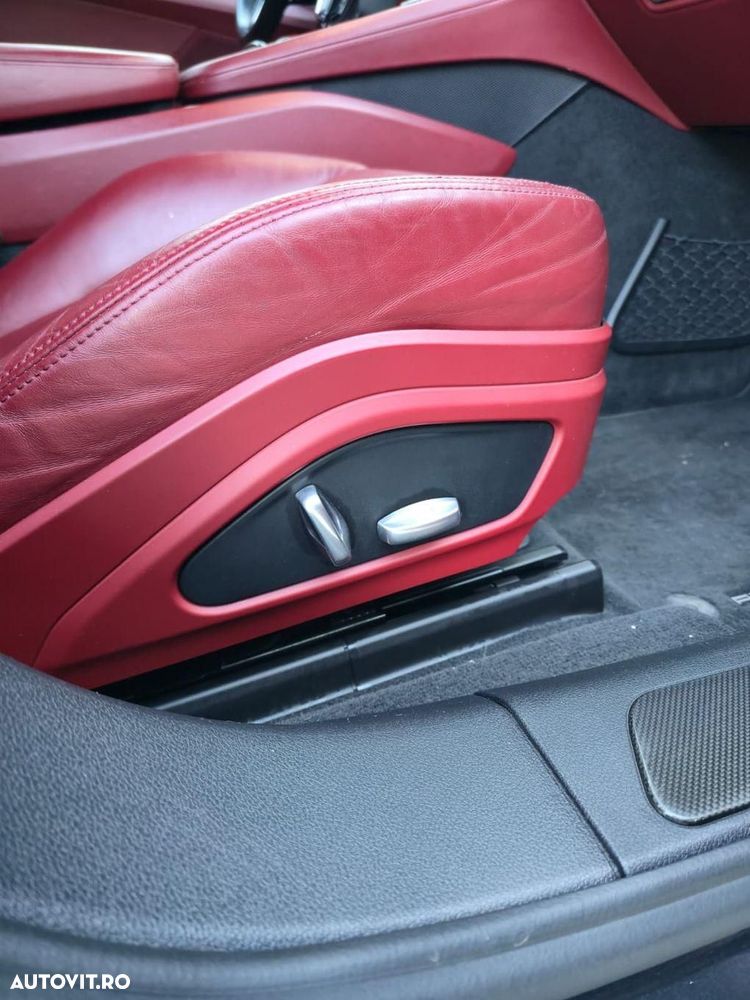 Porsche Panamera - 16