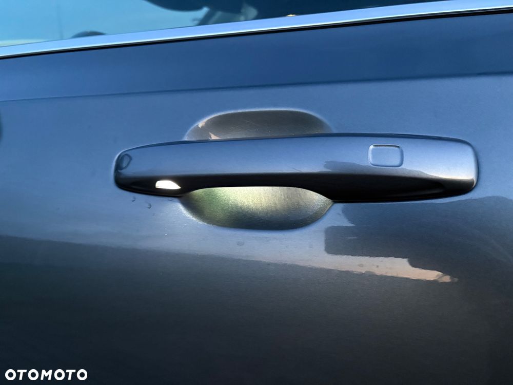 Volvo V90 D4 AWD Geartronic R Design - 10