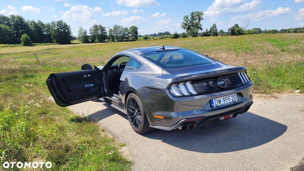 Ford Mustang - 9