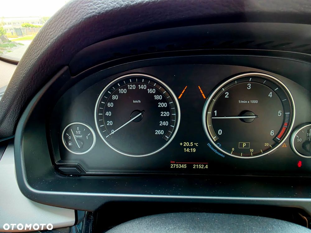 BMW X5 xDrive25d - 36
