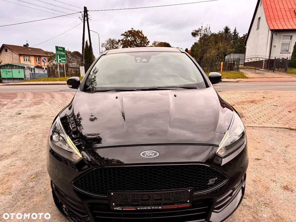 Ford Focus 2.0 EcoBoost ST-2 - 3