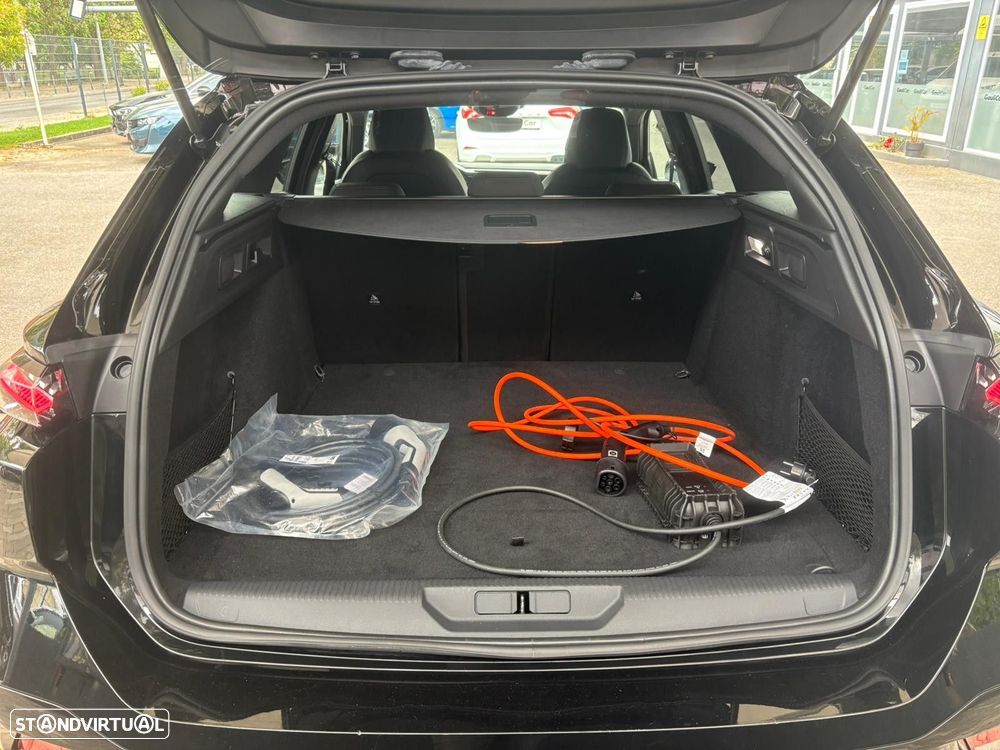 Peugeot 308 1.6 Hybrid GT Pack e-EAT8 - 16