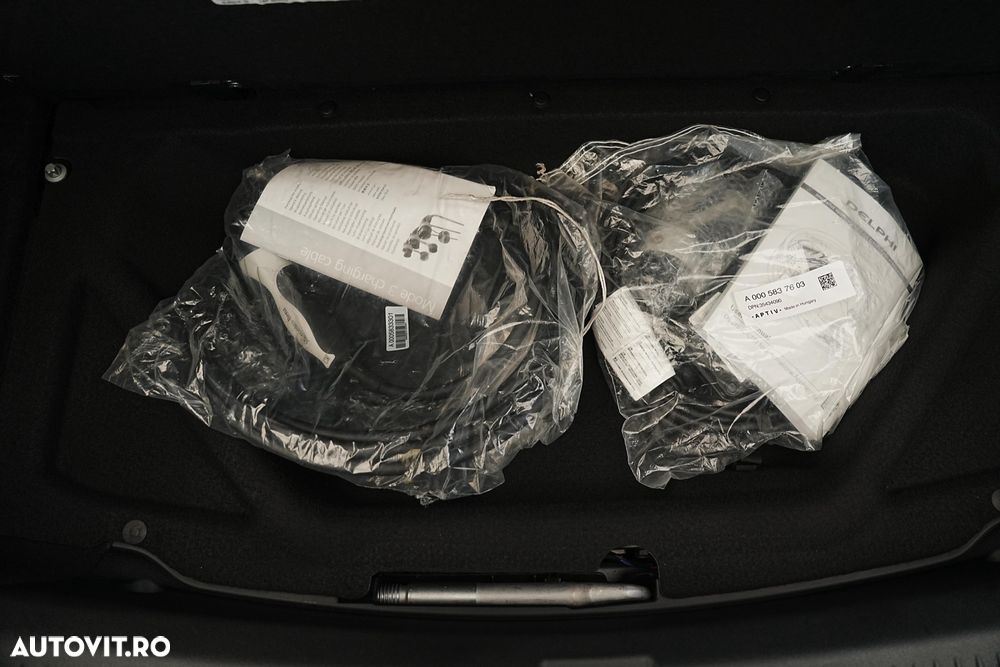 Mercedes-Benz E 300 Aut. - 25