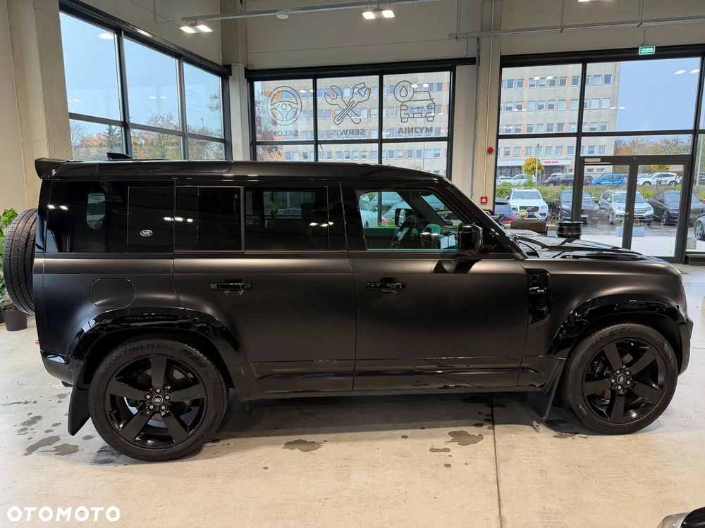 Land Rover Defender 5.0 P525 V8 - 5