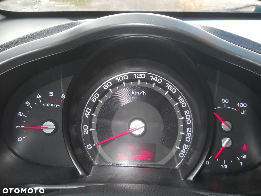 Kia Sportage 1.7 CRDI 2WD Attract - 13