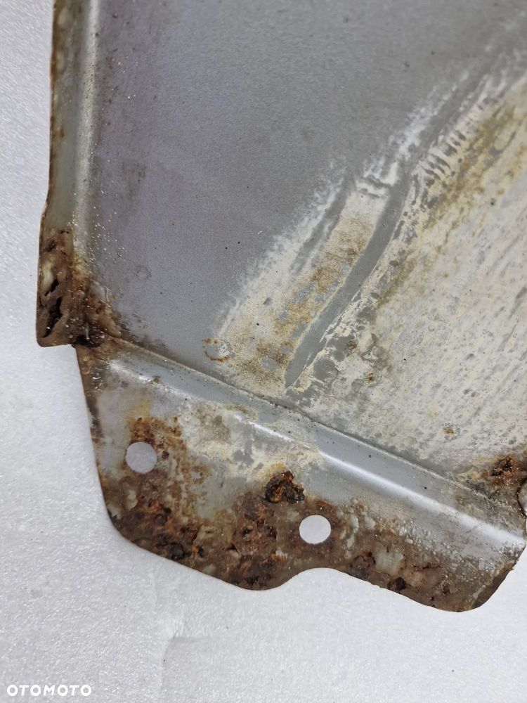 OPEL OMEGA C 99-02 SREBRNY PRAWY BŁOTNIK PRZEDNI PRZÓD , NR AUKCJI BŁ179 - 18