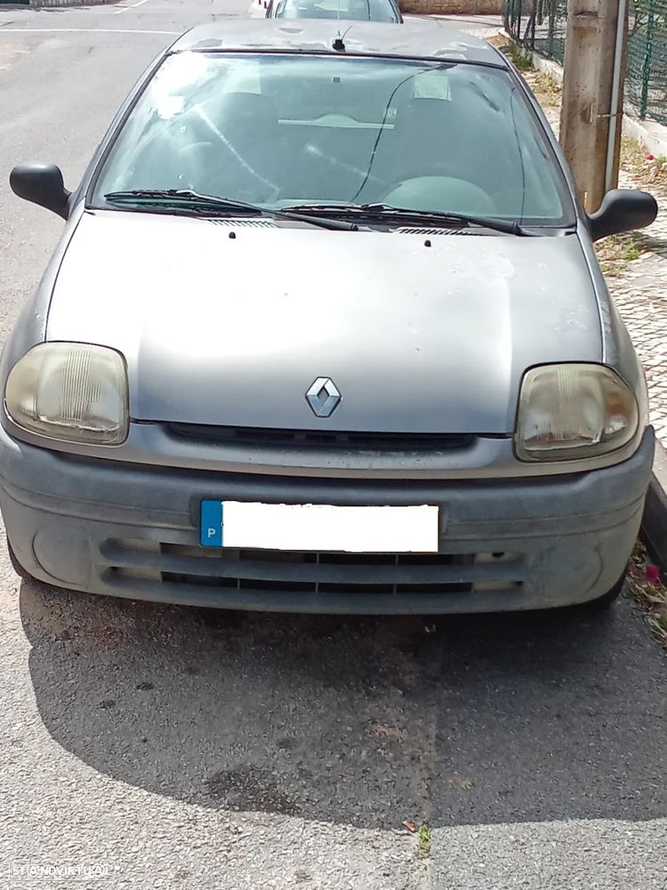 Renault Clio 1.2 - 2