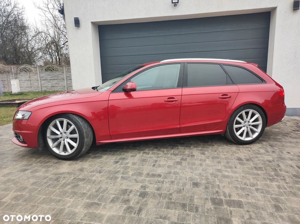 Audi A4 Avant - 30