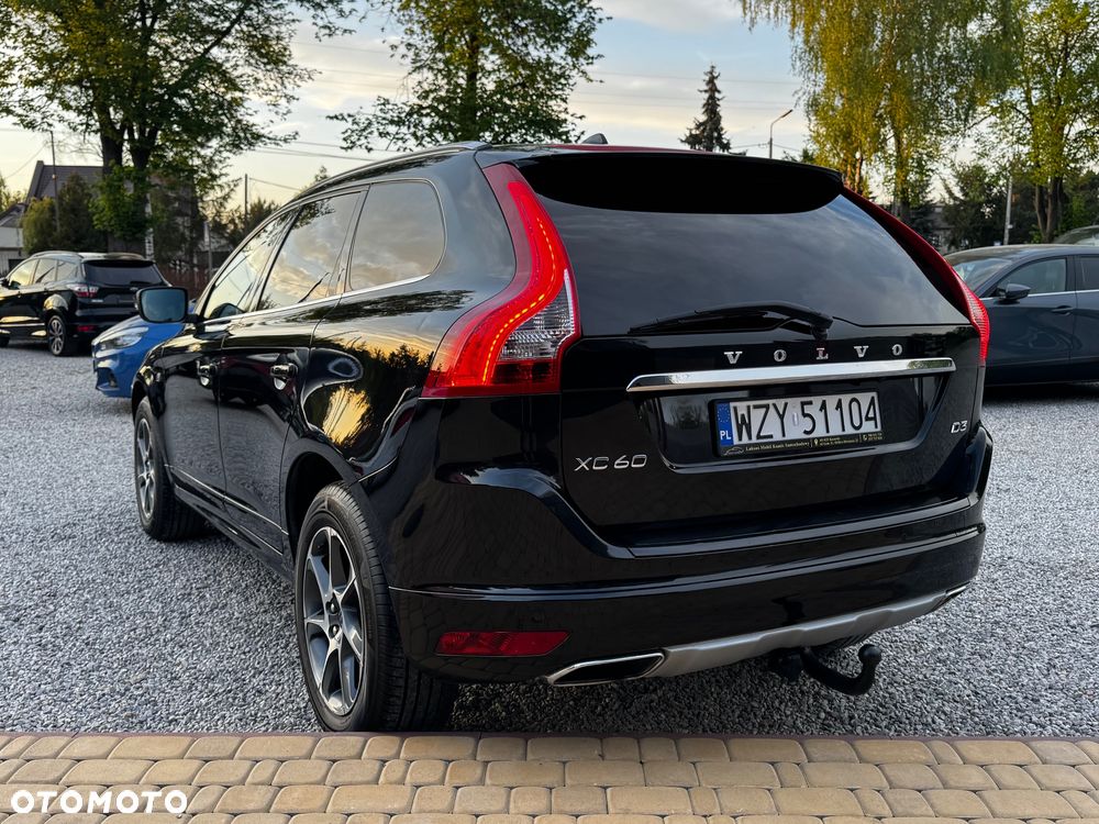 Volvo XC 60 D3 Drive-E Ocean Race - 12