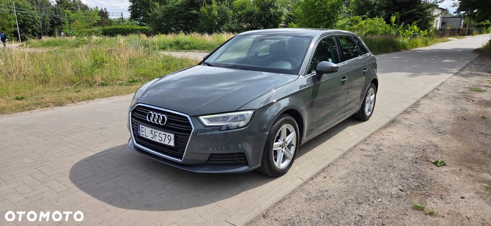 Audi A3 Sportback 1.6 TDI S tronic - 7