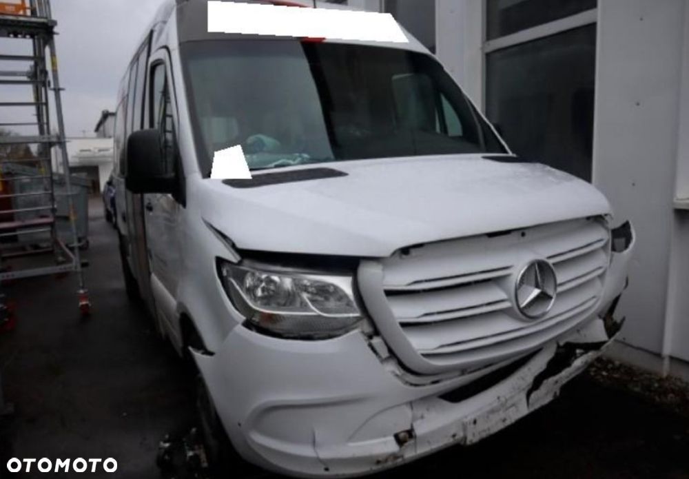 Mercedes-Benz Sprinter Lang HA - 3