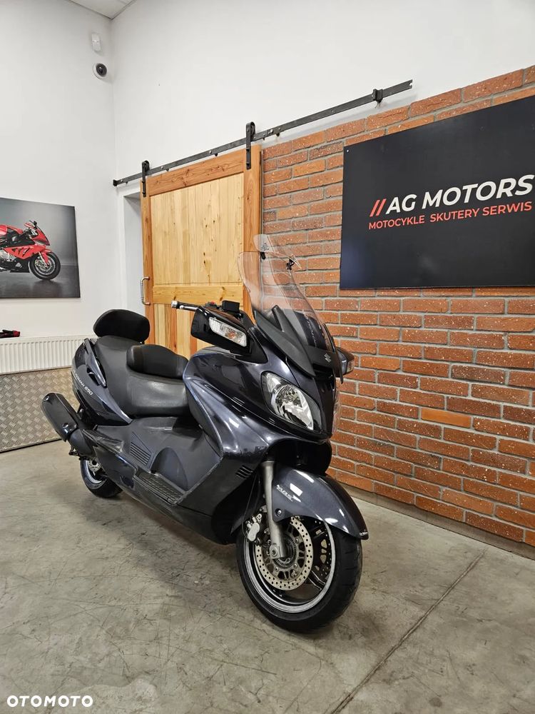 Suzuki Burgman - 9