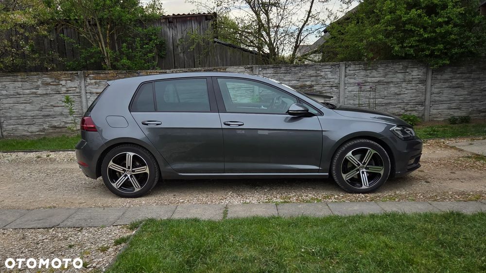Volkswagen Golf 1.5 TSI BMT Evo Highline - 2
