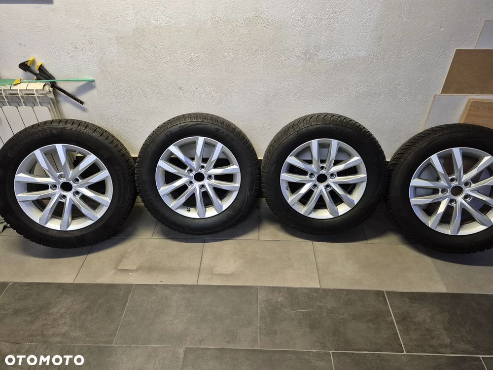 Volkswagen Passat ver-2-0-tdi-scr-dsg-elegance - 19