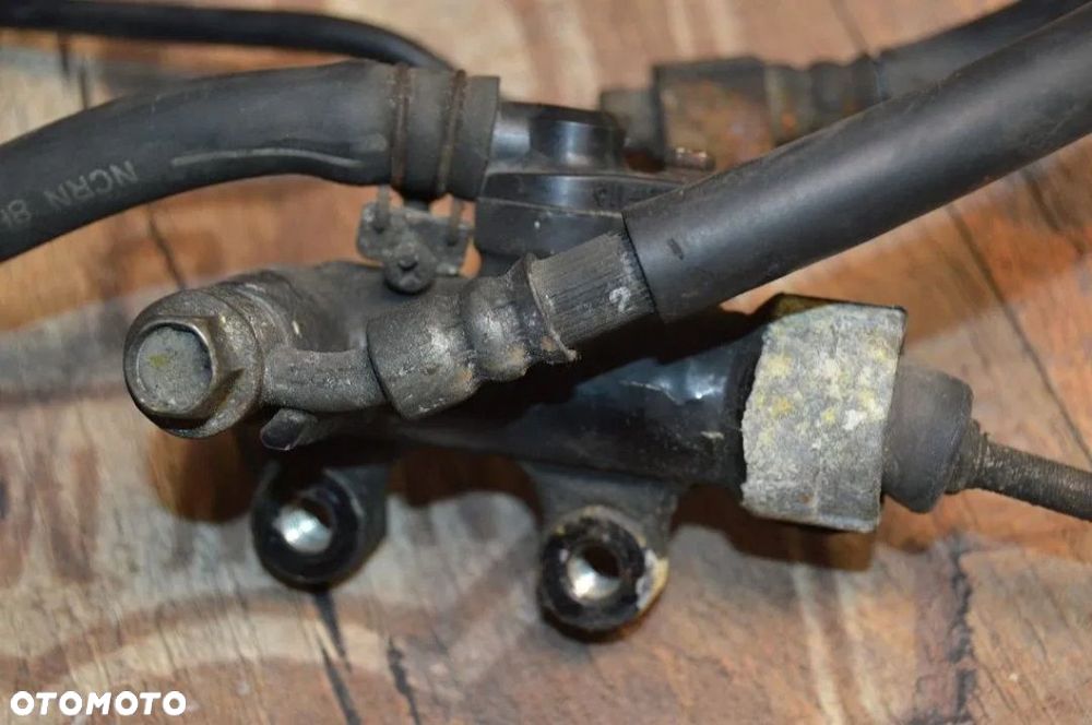 POMPA HAMULCOWA ZBIORNICZEK GV1400 CAVALCADE - 4