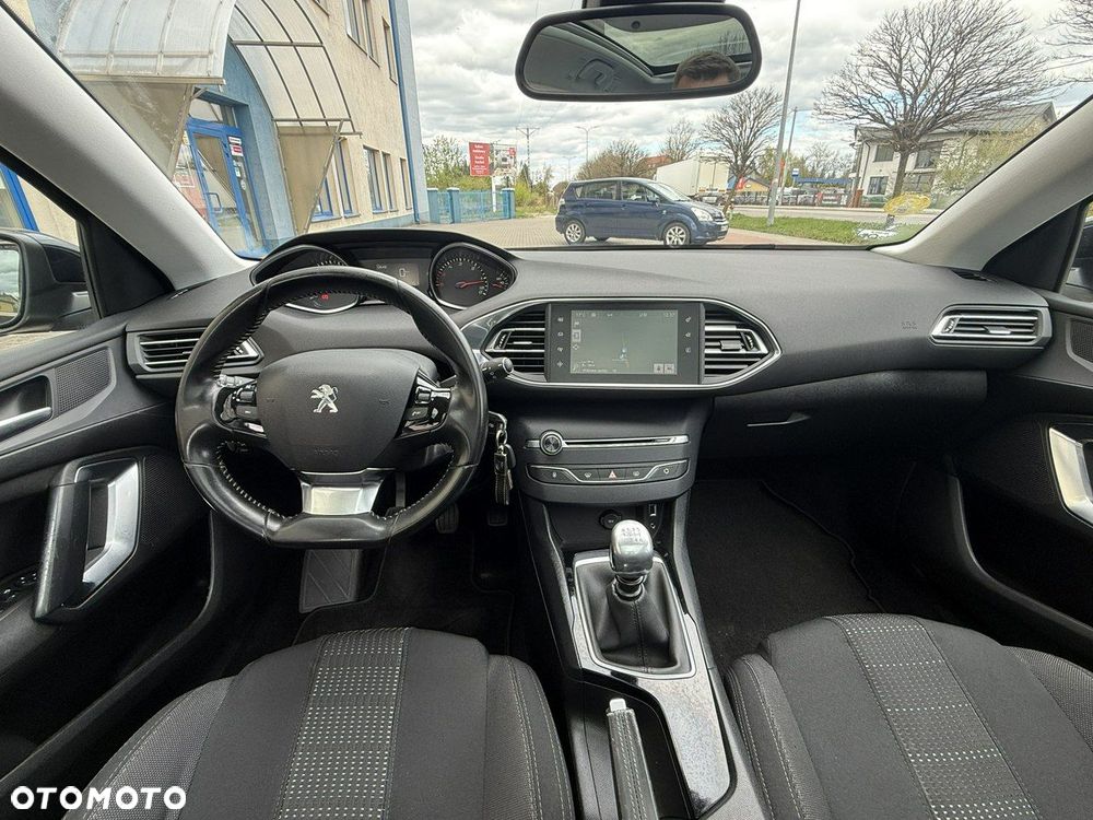 Peugeot 308 - 19